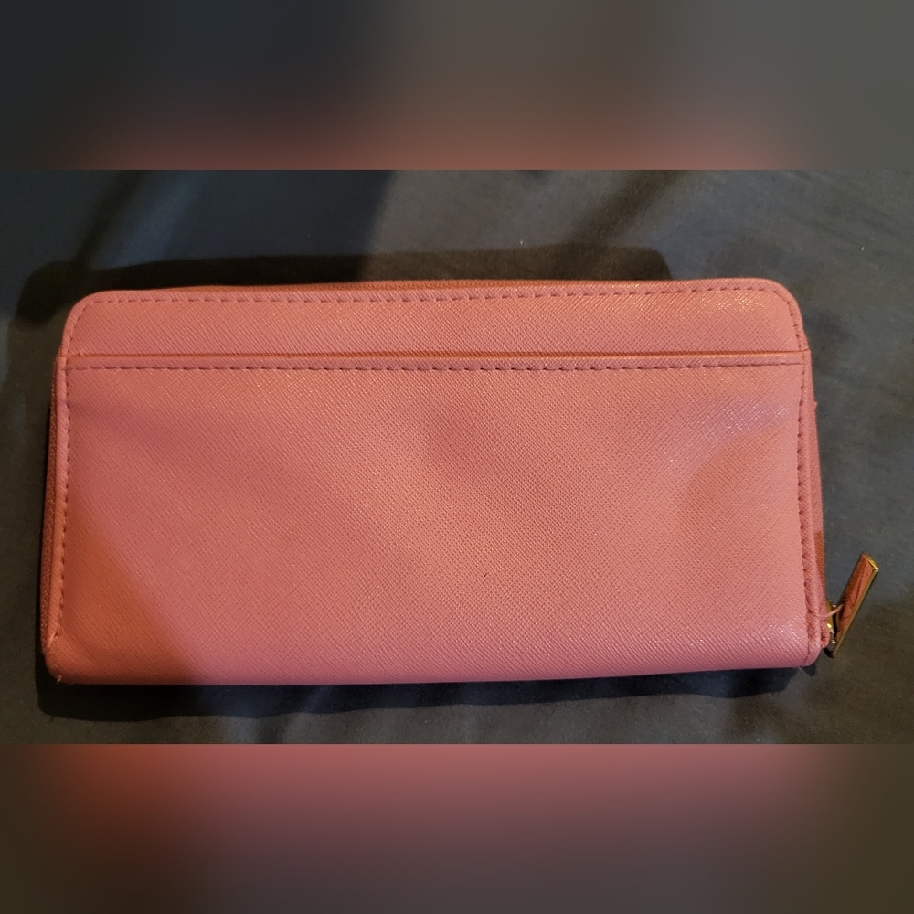 Pink wallet - Picture 2 of 6